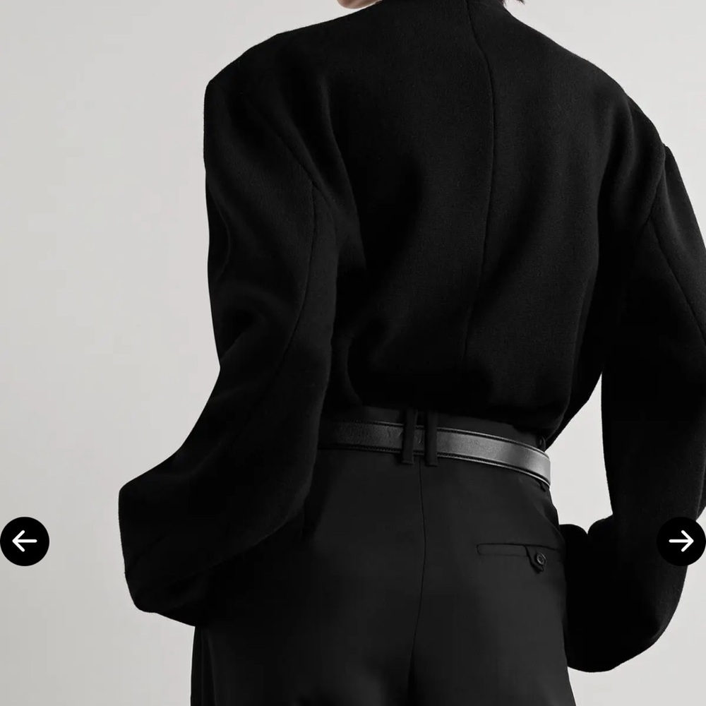 The Row Delara Cashmere Turtleneck Sweater